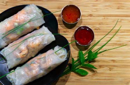 Vietnamese Fresh Spring Rolls with Homemade Peanut Sauce