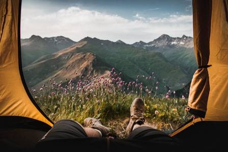 A Complete Outdoor Camping Handbook for Beginners and Families